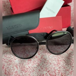 Valentino Black / Grey Sunglasses VA2051 30398G 53